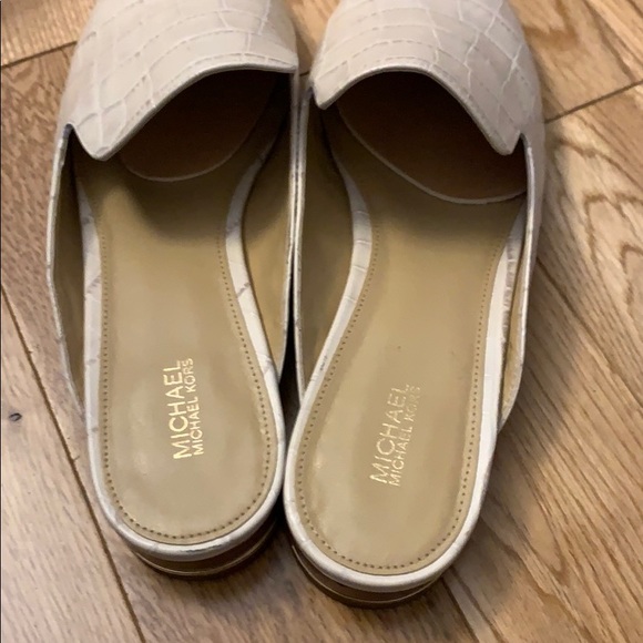 Michael kors shoes - Picture 7 of 7